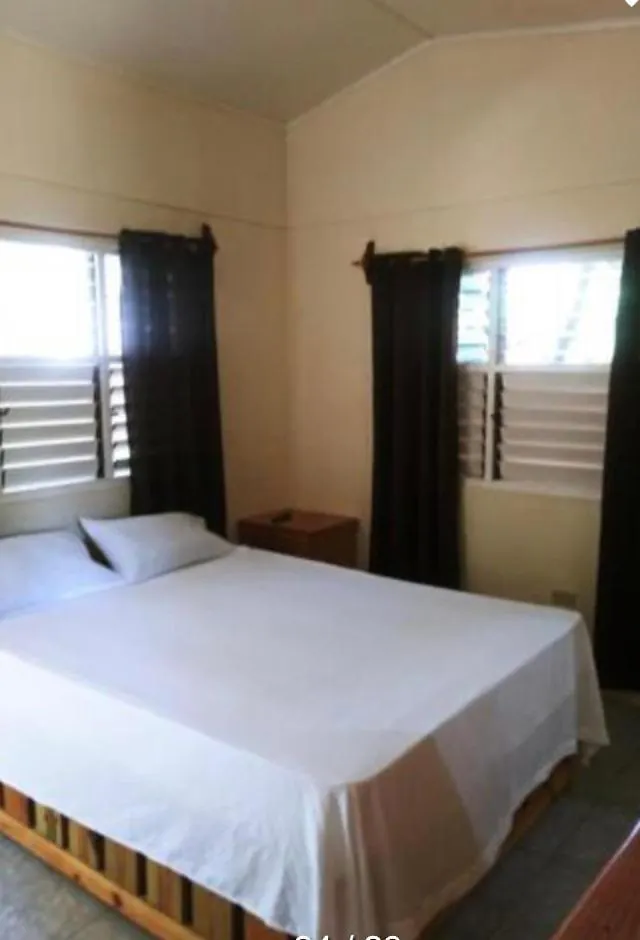 Andre'S Guest House Negril